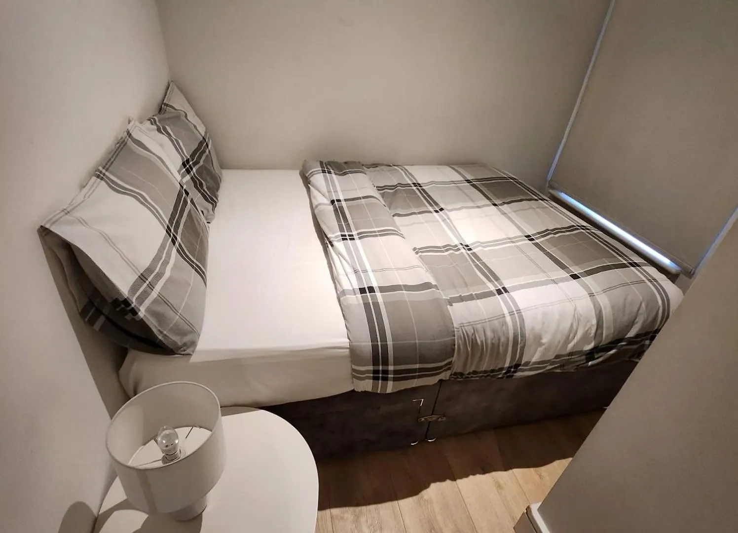 Nice Apartment Close To Ilford Station , Netflix And Wi-Fi Free
